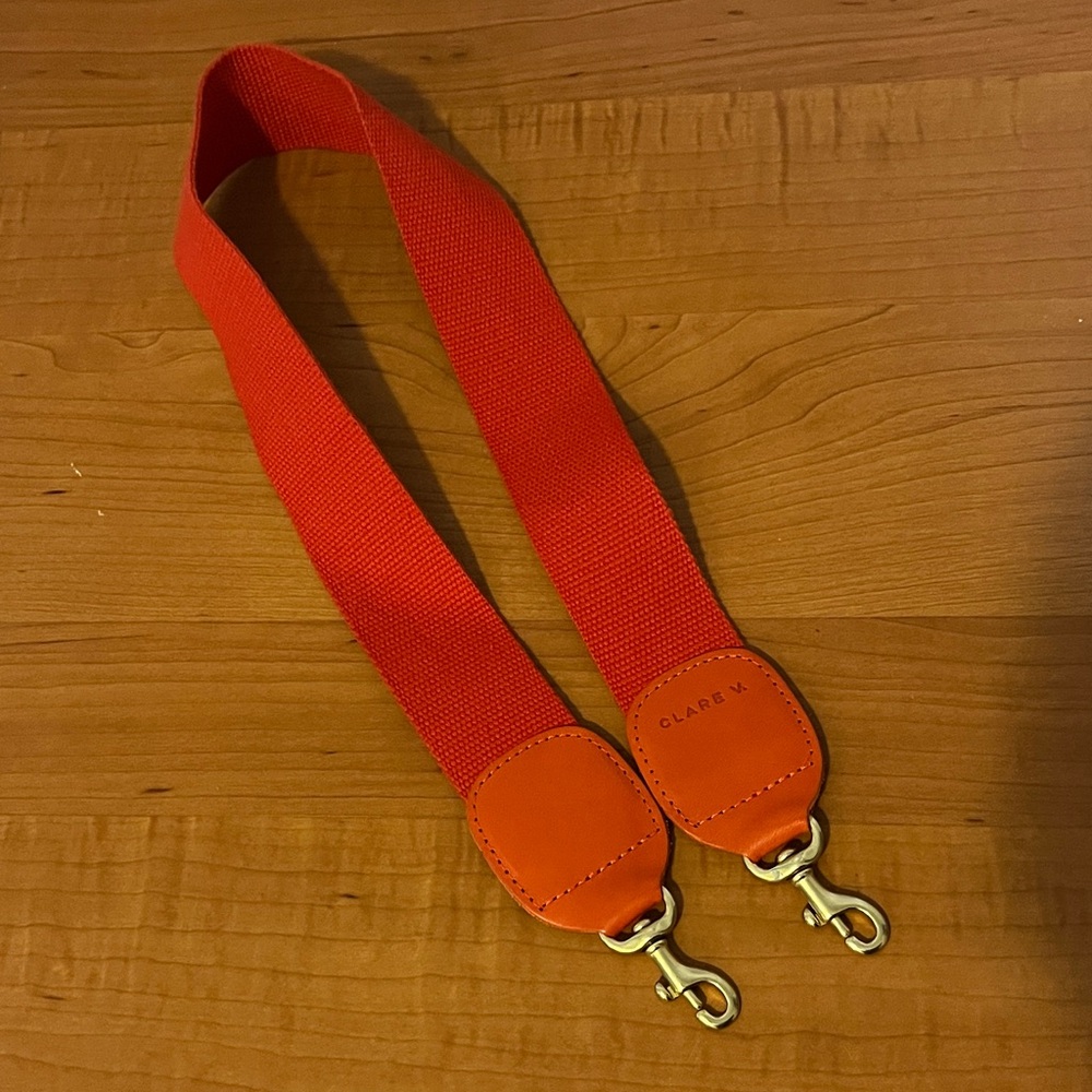 Clare V Shoulder Strap in Poppy
